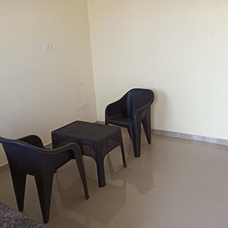 Surathi Enclave Standard Rooms Karumattampatti Buitenkant foto