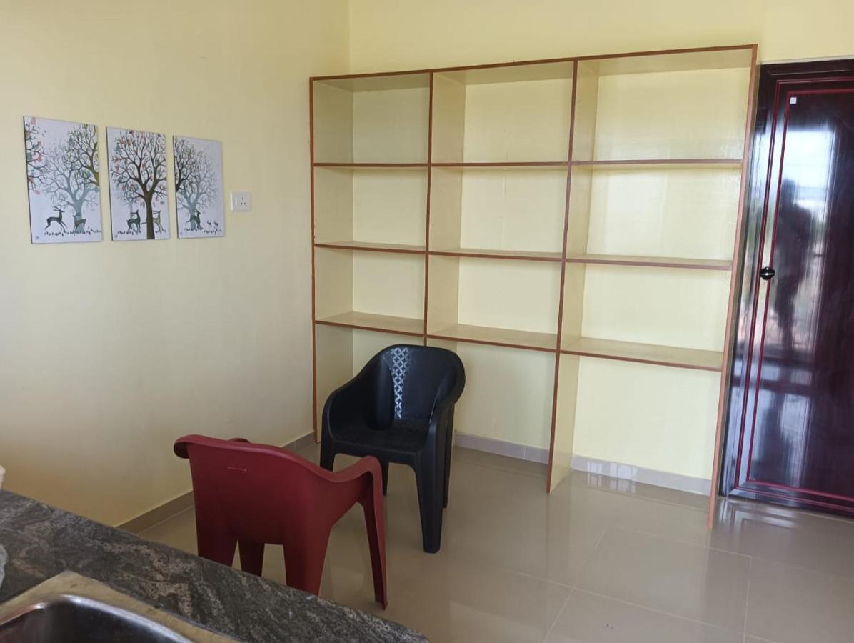 Surathi Enclave Standard Rooms Karumattampatti Buitenkant foto